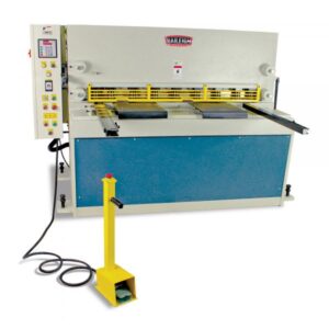 Baileigh 220 Volt Three Phase Heavy Duty Hydraulic Shear. 5 Max. Material Gauge 7 Max. Width 52in Model SH-5203-HD-NC
