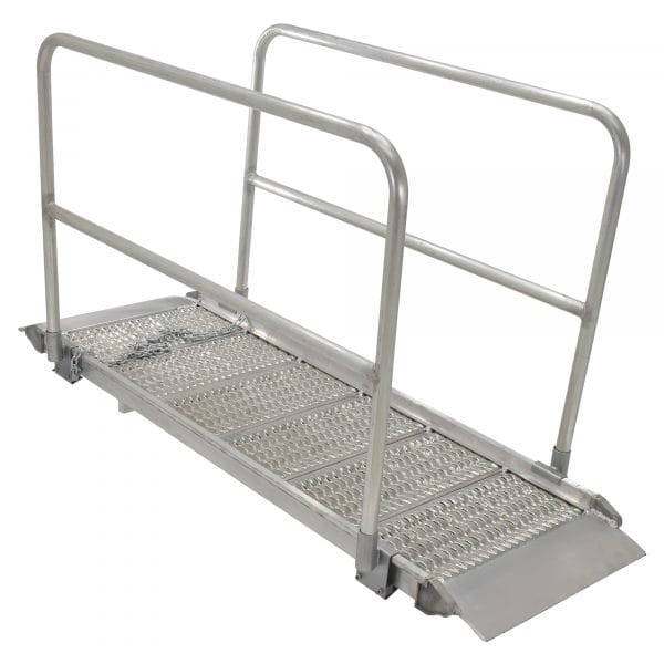 Vestil 28in Ramp w/Handrail Aluminum 2200lb. Capacity Model AWR-G-28-10A-HR